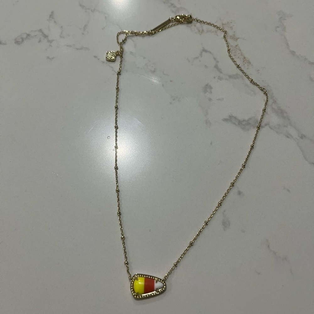 Kendra Scott Candy Corn Gold Short Pendant Necklace